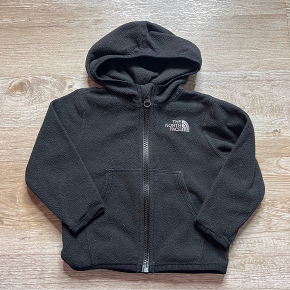 The Northface baby full zip fleece - 6-12 months - PRICE IS FIRM BC FEES - Picture 1 of 3